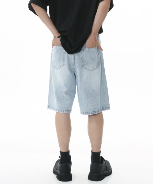 Ressaca（レサーカ）の「ユーズド加工 ワイドデニムショートパンツ（デニムパンツ・メンズ・ライトグレー/ダークインディゴブルー/インディゴブルー/ライトインディゴブルー・M/XL/L）」の8枚目の写真