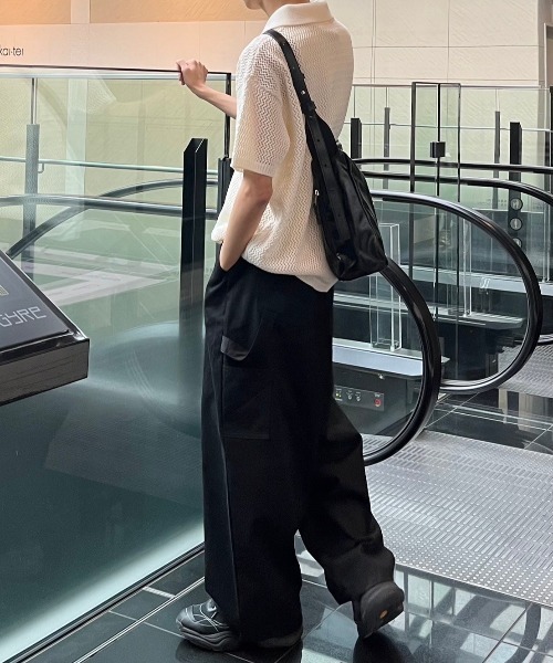 Chikashitsu +（チカシツプラス）の「ストリートファッション Chikashitsu + チカシツプラス summer mesh knit polo オーバーサイズ サマーニット メッシュポロ ニットポロシャツ 半袖ポロシャツ 半袖ニット 半袖トップス 韓国ファッション 韓国ストリート（ポロシャツ・メンズ・ベージュ/グレー/ブルー/ブラック・ONE SIZE）」の22枚目の写真