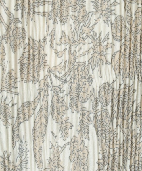 LBC（エルビーシー）の「プリントイージープリーツパンツ（その他パンツ・レディース・オフホワイト/ブラック/グリーン・M）」の15枚目の写真