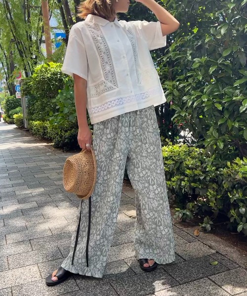 LBC（エルビーシー）の「プリントイージープリーツパンツ（その他パンツ・レディース・オフホワイト/ブラック/グリーン・M）」の9枚目の写真