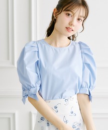 袖口リボン付きパフスリーブブラウス