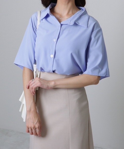 Lace Ladies(レースレディース)の「ソリッドカラー ベーシック 半袖 前開き ブラウス(シャツ/ブラウス・レディース・ブルー/ミント/ホワイト・S/M/XL)」の5枚目の写真
