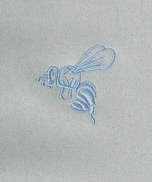 Salong hameu(サロン ハミュー)の「別注 蜂さんワンポイント刺繍 フェイクスエードサイドライントラックジャケット メンズ レディース ユニセックス/ジップアップジャケット(ジャージ・メンズ・ブルー/カーキ/ライトグレー・M/L)」の11枚目の写真