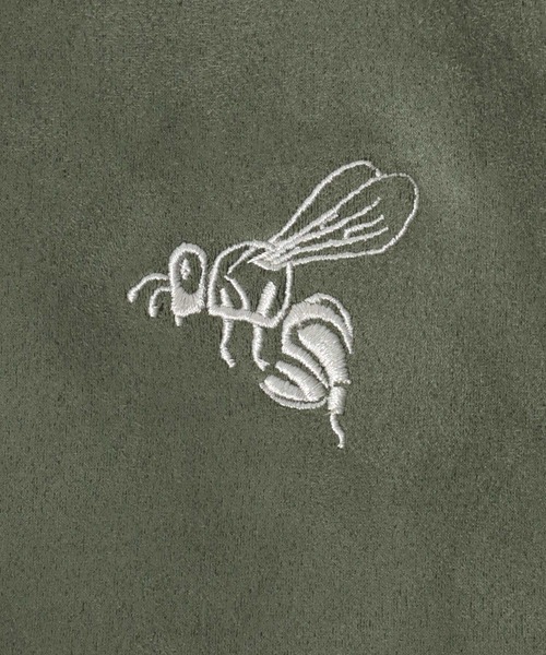 Salong hameu(サロン ハミュー)の「別注 蜂さんワンポイント刺繍 フェイクスエードサイドライントラックジャケット メンズ レディース ユニセックス/ジップアップジャケット(ジャージ・メンズ・ブルー/カーキ/ライトグレー・M/L)」の7枚目の写真