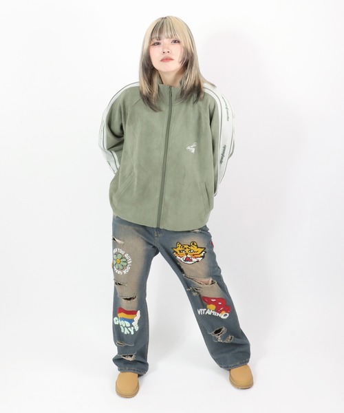 100％品質 セール】蜂さんワンポイント刺繍 フェイクスエードサイドライン ウォーキング・ランニングウェア