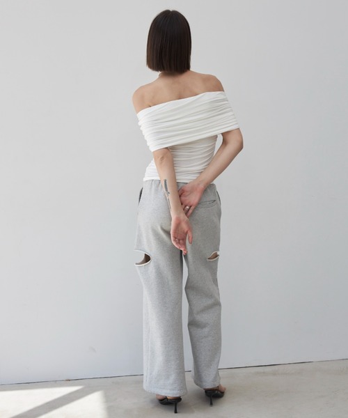 JOSE MOON（ジョゼムーン）の「GATHER OFF SHOULDER TOPS