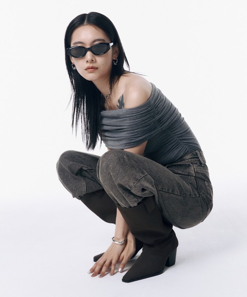 JOSE MOON（ジョゼムーン）の「GATHER OFF SHOULDER TOPS/ギャザーオフショルダートップス（Tシャツ/カットソー・レディース・ホワイト/グレー/ブラック・FREE）」の13枚目の写真