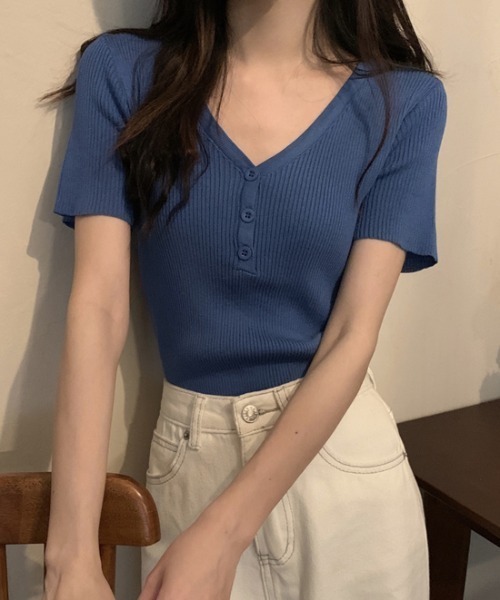 ECLIN（エクラン）の「Vネックリブサマーニットトップス（ニット/セーター・レディース・グリーン/レッド/ブルー/パープル/ベージュ/ブラック/ホワイト・FREE）」の17枚目の写真