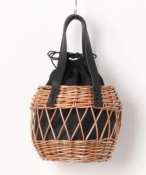 and it_（アンドイット）の「丸型編み柳バッグ（かごバッグ・レディース・ブラック/ブラウン・FREE）」の6枚目の写真