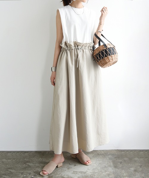 and it_（アンドイット）の「丸型編み柳バッグ（かごバッグ・レディース・ブラック/ブラウン・FREE）」の3枚目の写真