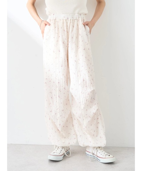 earth music&ecology（アースミュージックアンドエコロジー）の「タックカーゴパンツ（カーゴパンツ・レディース・ブラック/アイボリー/その他14・FREE）」の15枚目の写真