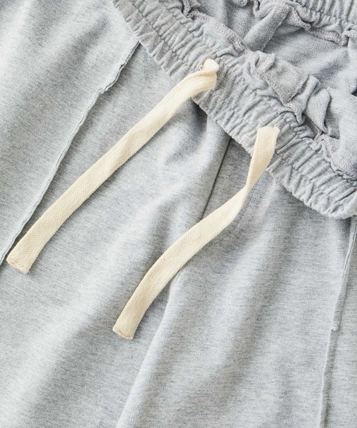 JUNRED（ジュンレッド）の「カットオフワイドスウェットパンツ（その他パンツ・メンズ・チャコールグレー/ライトグレー・L/S/M）」の5枚目の写真