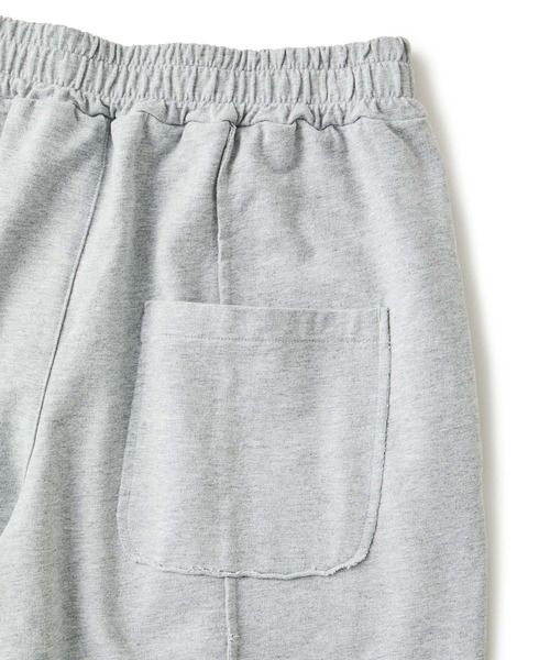 JUNRED（ジュンレッド）の「カットオフワイドスウェットパンツ（その他パンツ・メンズ・チャコールグレー/ライトグレー・L/S/M）」の6枚目の写真