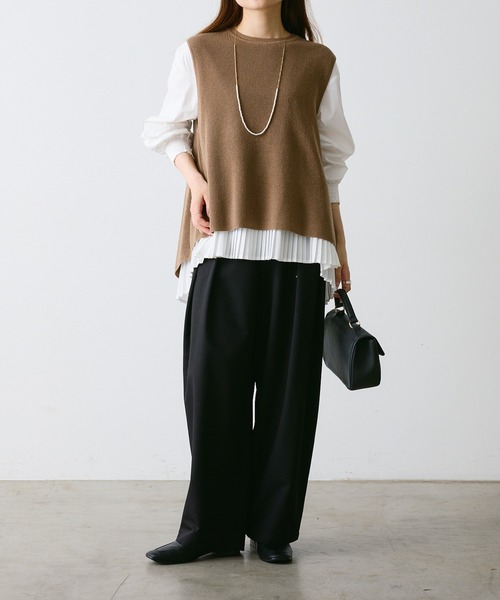 PUAL CE CIN（ピュアルセシン）の「【2点セット／Du noir】プリーツブラウス+ニットベスト セット（アンサンブル・レディース・グレー/キャメル/ブラック・FREE）」の8枚目の写真