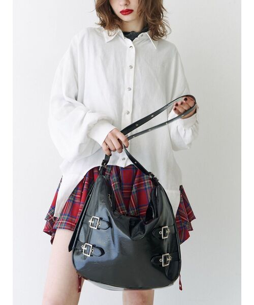 jouetie（ジュエティ）の「バナナショルダーBAG（ショルダーバッグ・レディース・アイボリー/シルバー/ブラック・FREE）」の7枚目の写真