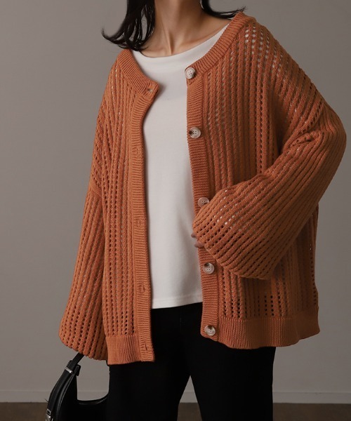 HUG.U(ハグユー)の「ゆるメッシュ2wayニット(ニット/セーター・レディース・ホワイト/テラコッタ/ブラック/オリーブ・FREE)」の14枚目の写真
