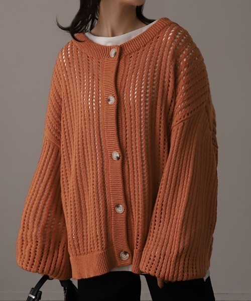 HUG.U(ハグユー)の「ゆるメッシュ2wayニット(ニット/セーター・レディース・ホワイト/テラコッタ/ブラック/オリーブ・FREE)」の15枚目の写真