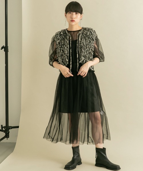 KBF(ケイビーエフ)の「パワースリーブチュールワンピース(ワンピース・レディース・ブラック/ベージュ・ONE)」の7枚目の写真