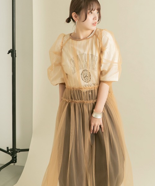 KBF(ケイビーエフ)の「パワースリーブチュールワンピース(ワンピース・レディース・ブラック/ベージュ・ONE)」の10枚目の写真