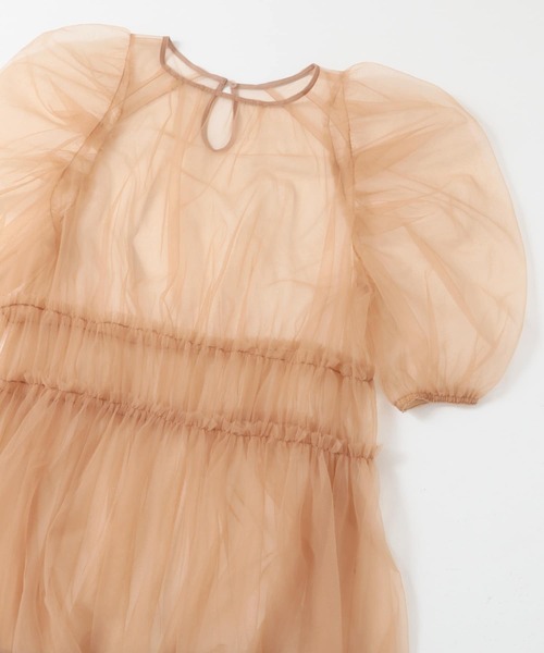 KBF(ケイビーエフ)の「パワースリーブチュールワンピース(ワンピース・レディース・ブラック/ベージュ・ONE)」の18枚目の写真