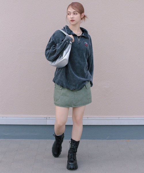 SPINNS(スピンズ)の「【ユニセックスで着用可能】ハーフジップ裏起毛スウェット ハートロゴ(スウェット・メンズ・ブラウン/オフホワイト/アッシュグレー/ブラック系その他・ONESIZE)」の7枚目の写真