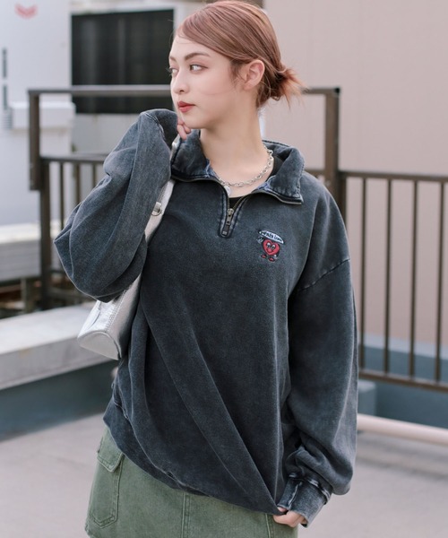 SPINNS(スピンズ)の「【ユニセックスで着用可能】ハーフジップ裏起毛スウェット ハートロゴ(スウェット・メンズ・ブラウン/オフホワイト/アッシュグレー/ブラック系その他・ONESIZE)」の13枚目の写真