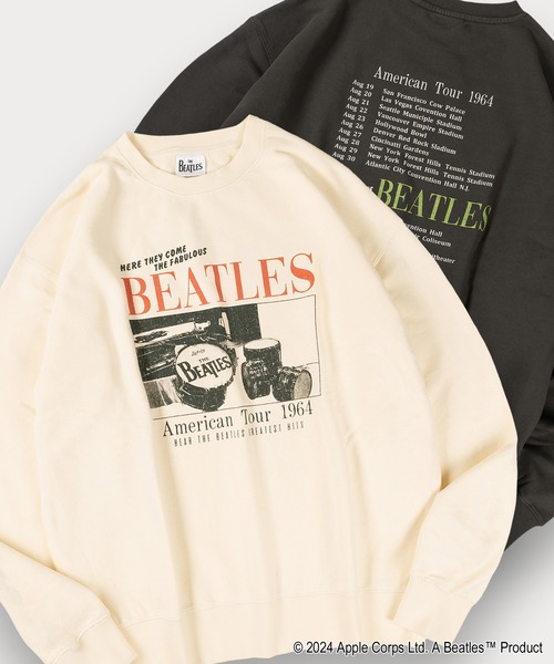 The Beatles（ザビートルズ）の「【0】【THE BEATLES】ツアーデザイン＆フォトプリント スウェット バックプリント オーバーサイズ（スウェット・メンズ・オフホワイト/チャコールグレー/アッシュグレー/アイボリー/ライトグレー/ダークグレー・M/L/XL）」の2枚目の写真