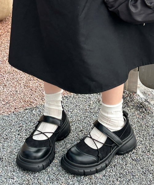mebole(メボレ)の「ベルクロボリュームソールシューズ(スニーカー・レディース・ブラック/グレー・SMALL/MEDIUM/LARGE)」の15枚目の写真