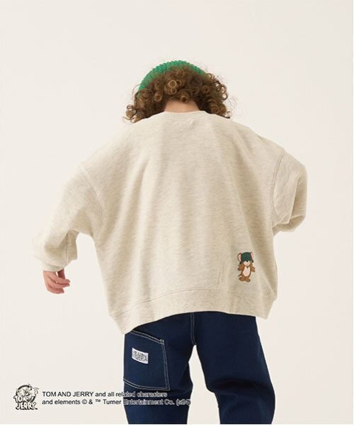 b・ROOM(ビールーム)の「【TOM AND JERRY】【毛玉バイバイ裏毛】ビッグシルエットプリントスウェット(スウェット・キッズ・トップグレー/オートミール/ブラック・110cm/100cm/120cm/130cm/140cm/150cm)」の13枚目の写真