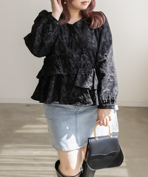 CLETTE(クレット)の「アシメティアード花柄ジャガードブラウス(シャツ/ブラウス・レディース・アイボリー/ブラック・LL/3L/4L)」の9枚目の写真