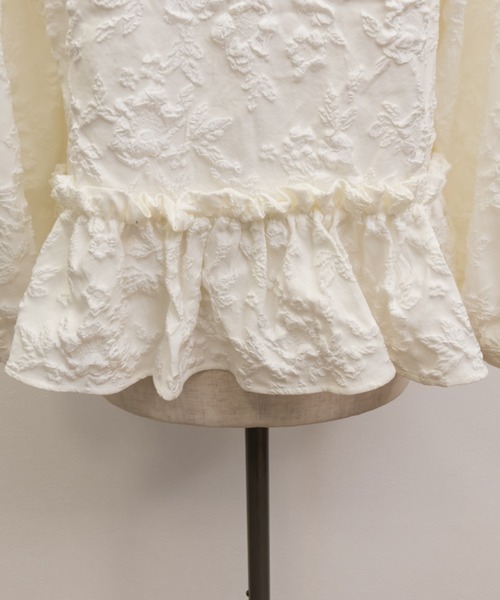 CLETTE(クレット)の「アシメティアード花柄ジャガードブラウス(シャツ/ブラウス・レディース・アイボリー/ブラック・LL/3L/4L)」の19枚目の写真