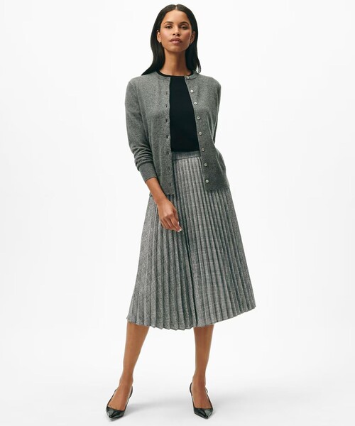 BROOKS BROTHERS（ブルックスブラザーズ）の「ポリエステルブレンド グレンチェック ミディプリーツスカート（スカート・レディース・グレー・2/4/0）」の2枚目の写真