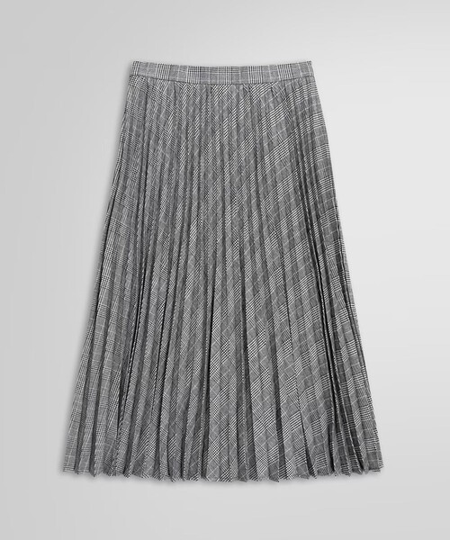 BROOKS BROTHERS（ブルックスブラザーズ）の「ポリエステルブレンド グレンチェック ミディプリーツスカート（スカート・レディース・グレー・2/4/0）」の5枚目の写真