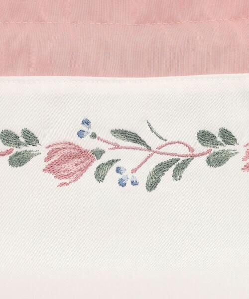 Afternoon Tea（アフタヌーンティー）の「エリタージュフルール刺繍保冷巾着ランチバッグ（キッチンツール・レディース・ピンク・ONE SIZE）」の6枚目の写真