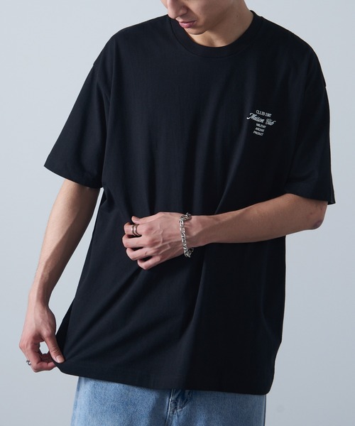MAISON CLUB（メゾンクラブ）の「【MAISON CLUB】Logo Print Over Size Tee 半袖オーバーサイズTee（Tシャツ/カットソー・メンズ・ホワイト系その他4/ホワイト系その他2/ブラック系その他/ブラック系その他3/ブラック系その他2/ホワイト系その他/ホワイト系その他3・L/XL）」の7枚目の写真