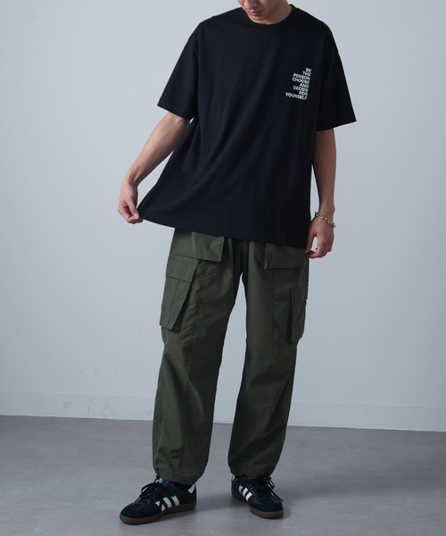 MAISON CLUB（メゾンクラブ）の「【MAISON CLUB】Logo Print Over Size Tee 半袖オーバーサイズTee（Tシャツ/カットソー・メンズ・ホワイト系その他4/ホワイト系その他2/ブラック系その他/ブラック系その他3/ブラック系その他2/ホワイト系その他/ホワイト系その他3・L/XL）」の14枚目の写真