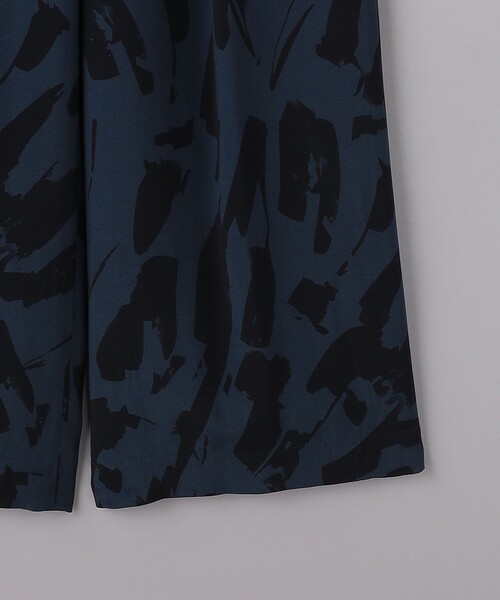 SACRA（サクラ）の「＜SACRA＞プリント イージーパンツ（その他パンツ・レディース・ネイビー・38/36）」の7枚目の写真