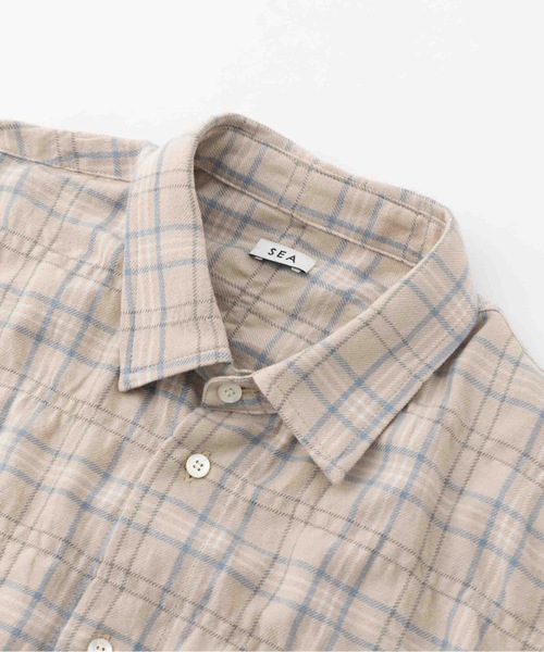 SEA(シー)の「VINTAGE カットオフチェックネルシャツ(シャツ/ブラウス・レディース・チャコールグレー/ベージュ・ONE SIZE)」の3枚目の写真