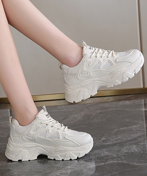 Lace Ladies(レースレディース)の「プルストラップ付き ボリューム メッシュ 厚底 スニーカー(スニーカー・レディース・ホワイト/ブラック/アイボリー・22.5cm/23cm/23.5cm/24cm/24.5cm/25cm)」の18枚目の写真