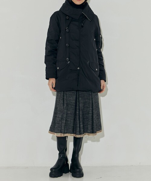 VACHEMENT(ヴァシュモン)の「【VACHEMENT/ヴァシュモン】メモリータフタダウン(ダウンジャケット/コート・レディース・ブラック・FREE)」の3枚目の写真