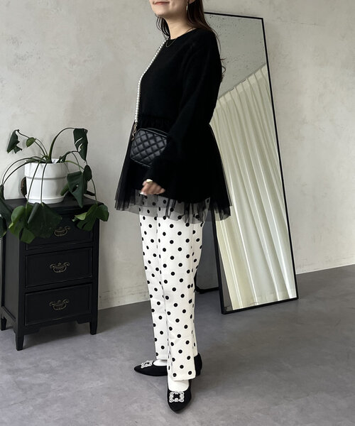 prose verse(プロズヴェール)の「裾チュールニット(ニット/セーター・レディース・アイボリー/ブラック・LARGE/MEDIUM)」の6枚目の写真