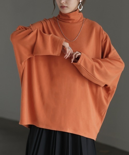 HUG.U(ハグユー)の「発熱ドルマントップス 体感+3.1℃(Tシャツ/カットソー・レディース・オフホワイト/ラベンダー/オレンジ/ベージュ/グレー/ブラック・FREE)」の11枚目の写真