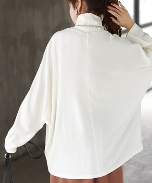 HUG.U(ハグユー)の「発熱ドルマントップス 体感+3.1℃(Tシャツ/カットソー・レディース・オフホワイト/ラベンダー/オレンジ/ベージュ/グレー/ブラック・FREE)」の8枚目の写真