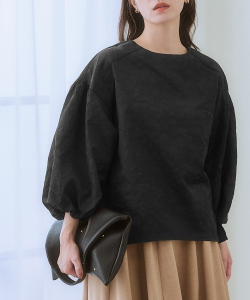 nissen（ニッセン）の「やわらかふくれジャガードバルーン袖ブラウス（シャツ/ブラウス・レディース・ミント/ブラック/アイボリー・3L/LL/L/M/S）」の2枚目の写真