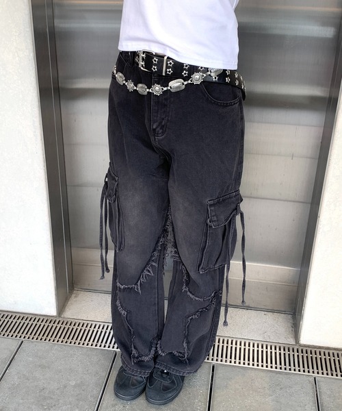 lilful(リルフル)の「スターダメージワッペン ウォッシュデザイン サイドリボンデニムカーゴパンツ(デニムパンツ・レディース・ブラック/ブルー・S/M/L)」の20枚目の写真