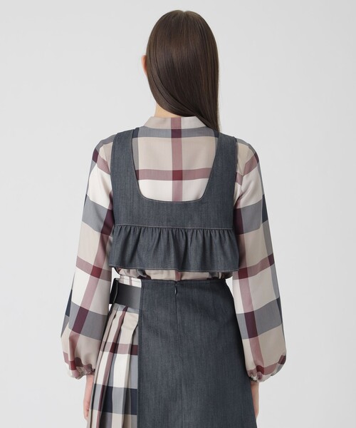 BLUE LABEL CRESTBRIDGE（ブルーレーベルクレストブリッジ）の