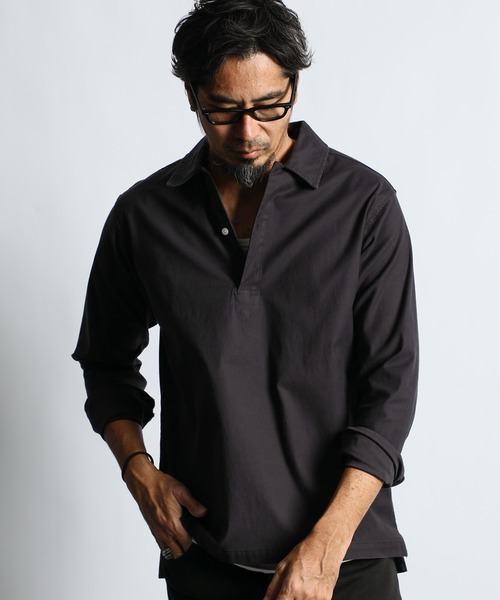 The DUFFER of ST.GEORGE（ザダファーオブセントジョージ）の「【WEB限定アイテム】ECO FRIENDLY DYE SKIPPER SHIRT：製品染め ニュアンスカラー スキッパーシャツ（シャツ/ブラウス・メンズ・チャコールグレー/ダークグリーン/ネイビー・MEDIUM/SMALL/X-LARGE/LARGE）」の2枚目の写真