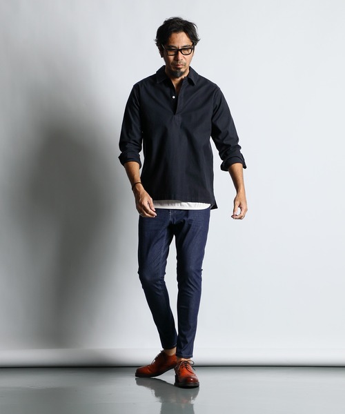 The DUFFER of ST.GEORGE（ザダファーオブセントジョージ）の「【WEB限定アイテム】ECO FRIENDLY DYE SKIPPER SHIRT：製品染め ニュアンスカラー スキッパーシャツ（シャツ/ブラウス・メンズ・チャコールグレー/ダークグリーン/ネイビー・MEDIUM/SMALL/X-LARGE/LARGE）」の9枚目の写真