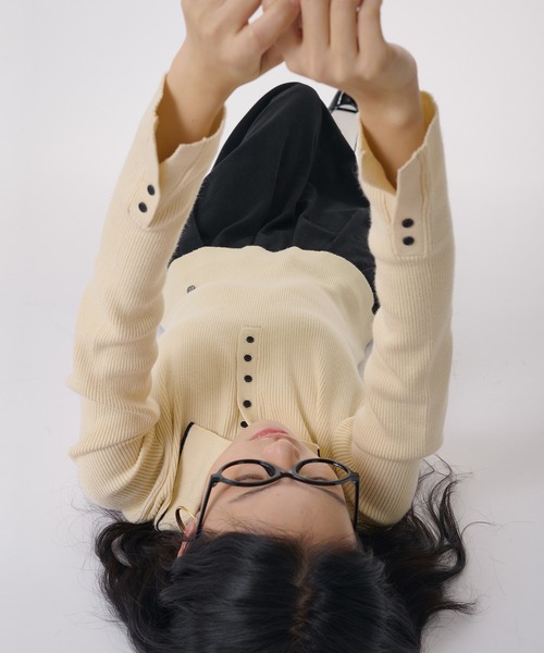 MUHET（ミュエータ）の「ribbed knit polo / リブニットポロ（ポロシャツ・レディース・杢グレー/アイボリー/ブラウン・FREE）」の18枚目の写真