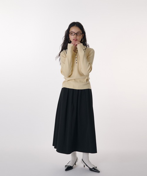 MUHET（ミュエータ）の「ribbed knit polo / リブニットポロ（ポロシャツ・レディース・杢グレー/アイボリー/ブラウン・FREE）」の21枚目の写真